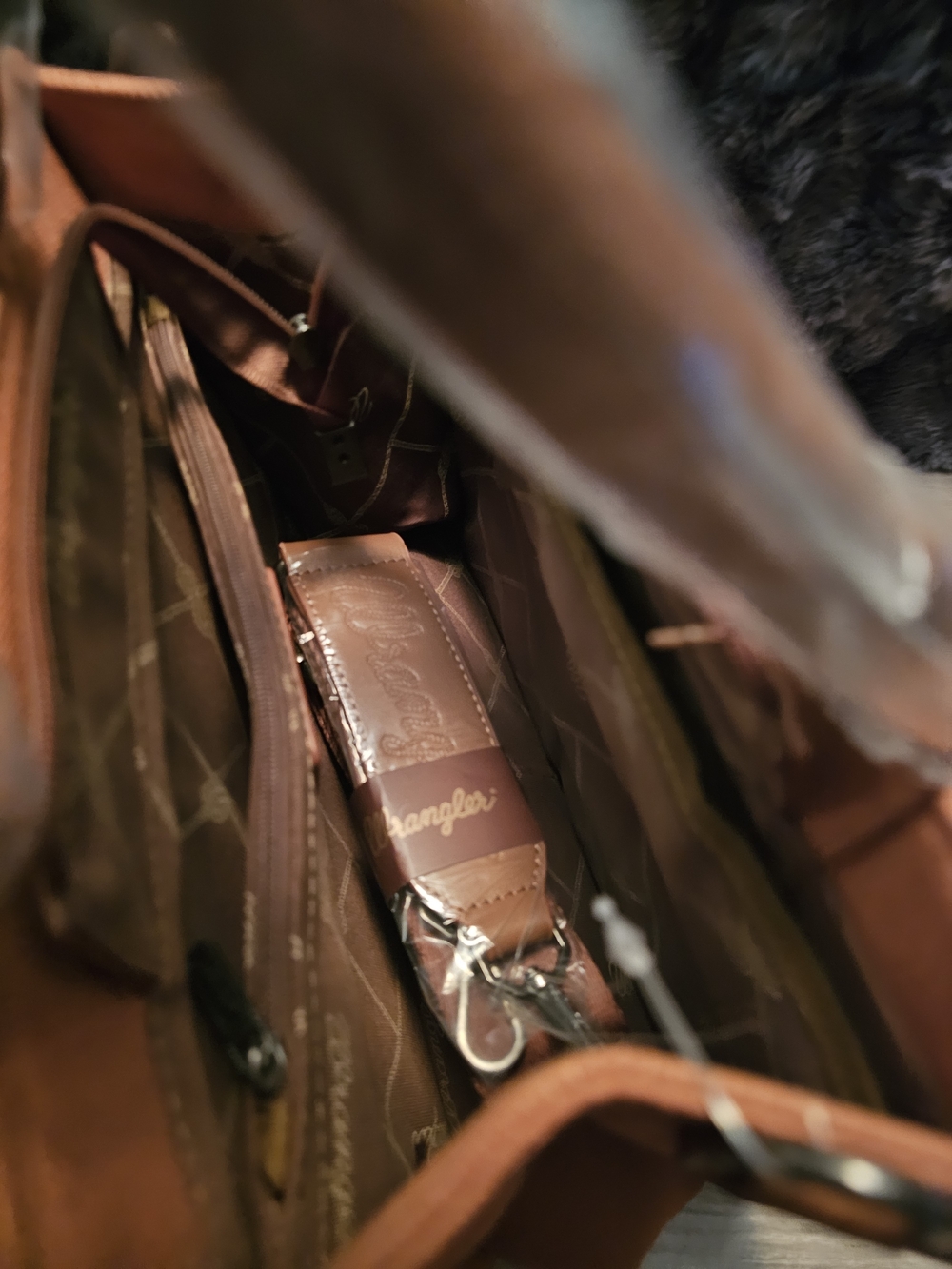 Wrangler Spencer Brown Canvas Tote Bag - Picture 3 of 5